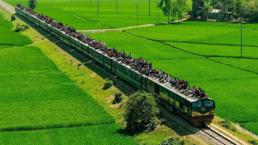 Return train journey: Tickets for 31 May go on sale today