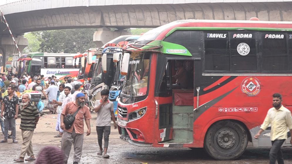 Rain, Rush, and Reunion: Bus terminals overflow with emotion
