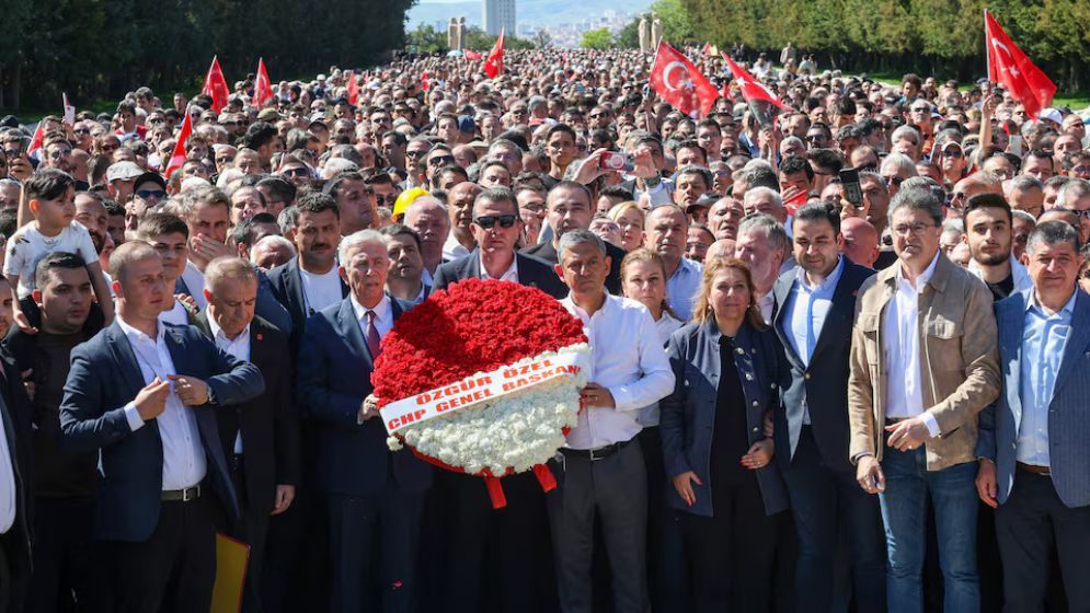 Ousted Turkish opposition leader Ozel draws thousands in Ankara protest