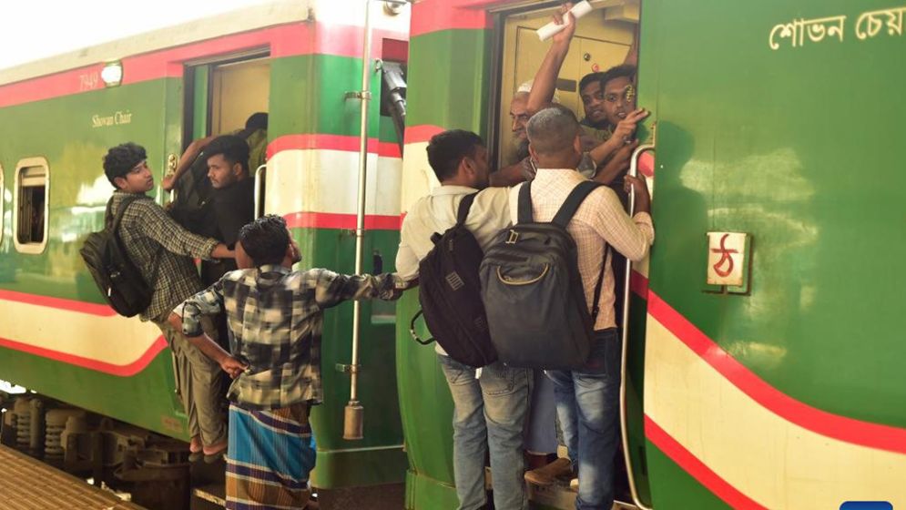 Capital returning to its usual rhythm