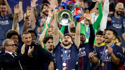 Kvaratskhelia named UCL player of the season