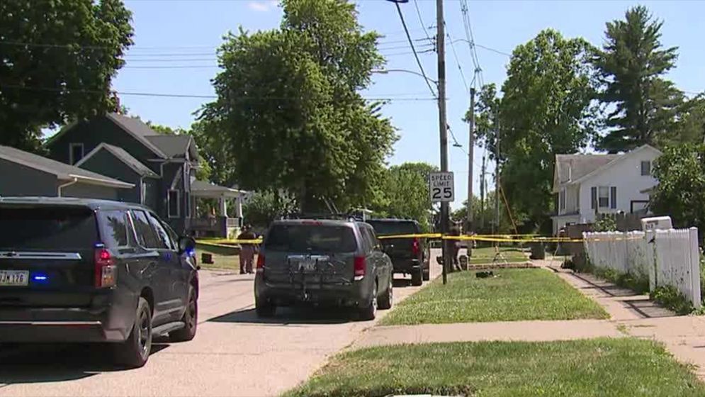 Gunman kills six people, then himself, in USA