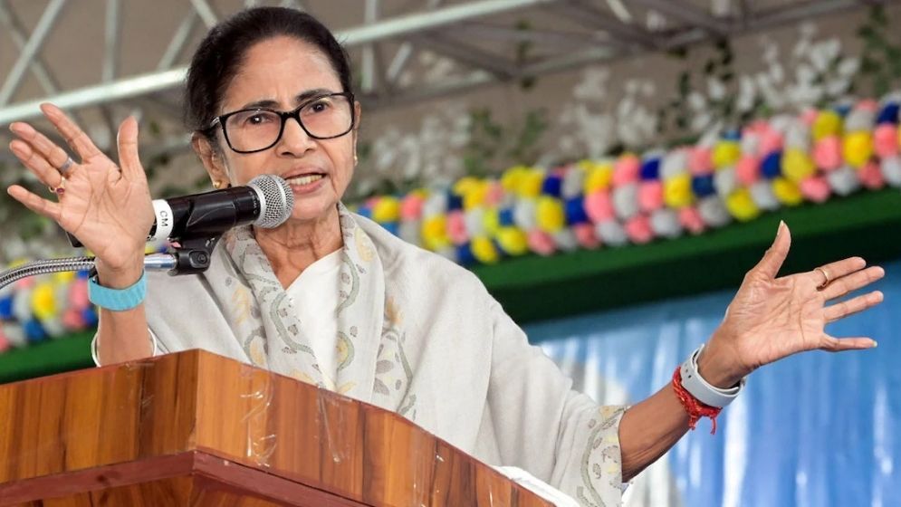 Complaint lodged against Mamata Banerjee over Bangladesh killing remarks