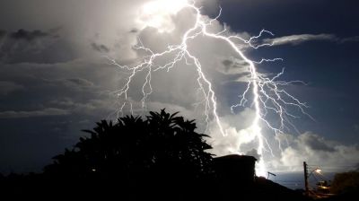 Six killed in lightning strikes in C'nawabganj