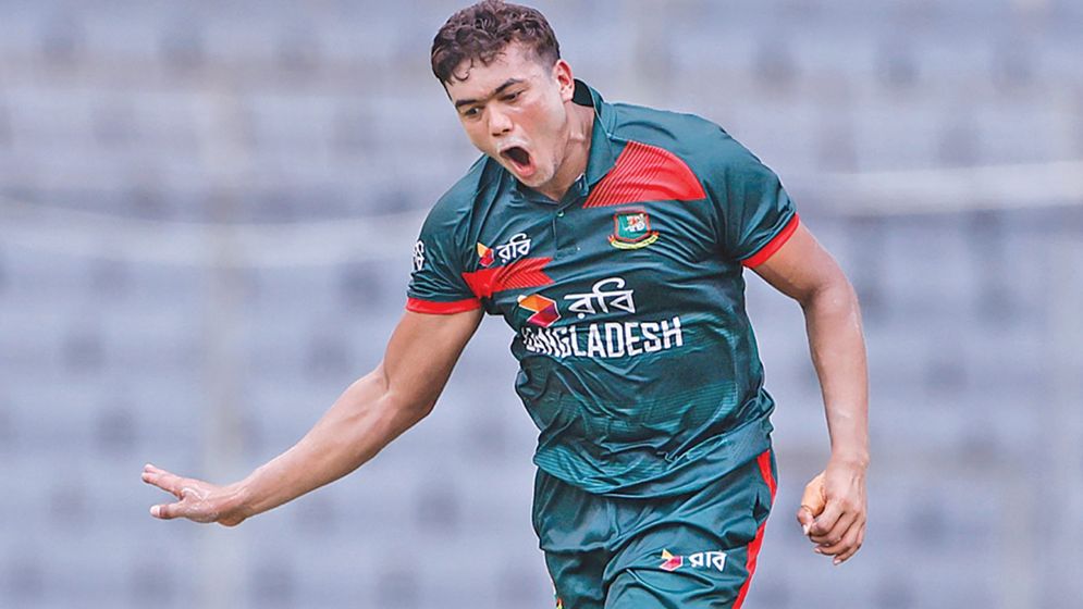Taskin exploits ICC rule change to devastate Australia