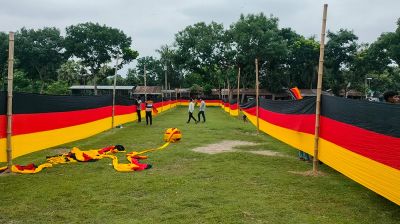 Amjad Hossain unfurls 7.5 kilometres Germany flag to show support