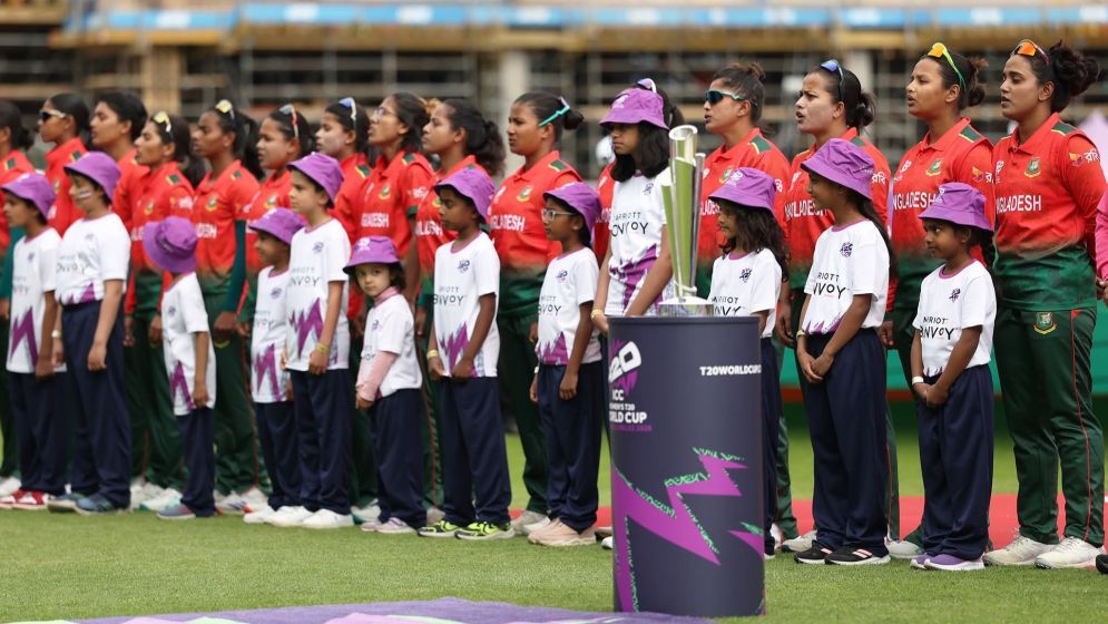 David v Goliath as Tigresses face Aussies