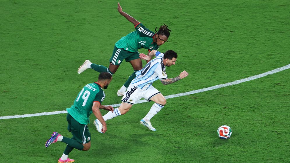 World champion Messi starts like a champion