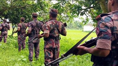 BSF attempt to push-in 20 people into Bangladesh foiled by BGB
