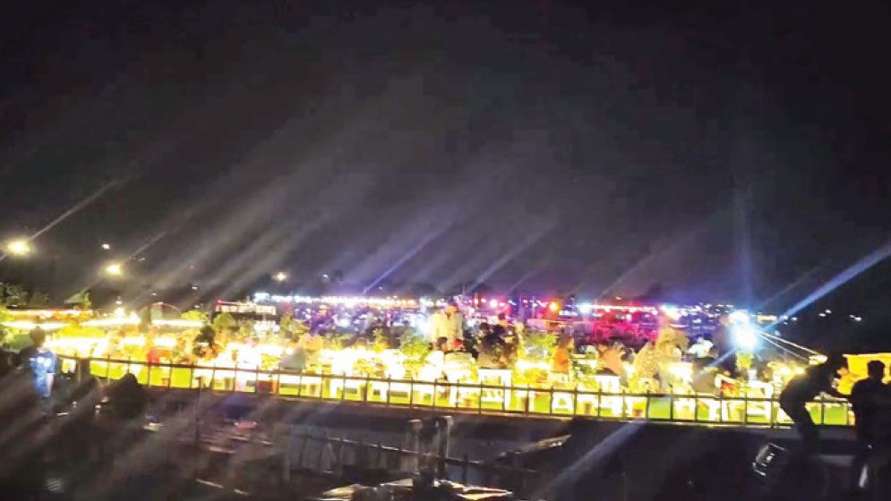 ‘Illegal’ power supply to houseboats worsens load shedding in Sunamganj