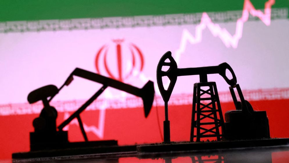 US authorises Iranian oil sales for 60 days