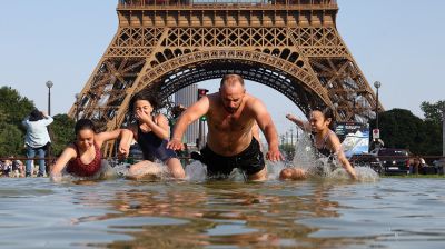 40 drown in France as people seek relief from Europe's heatwave