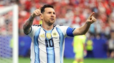 Messi sets World Cup scoring record with 17th goal
