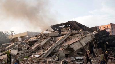 Venezuela earthquakes toll rises to 920: official