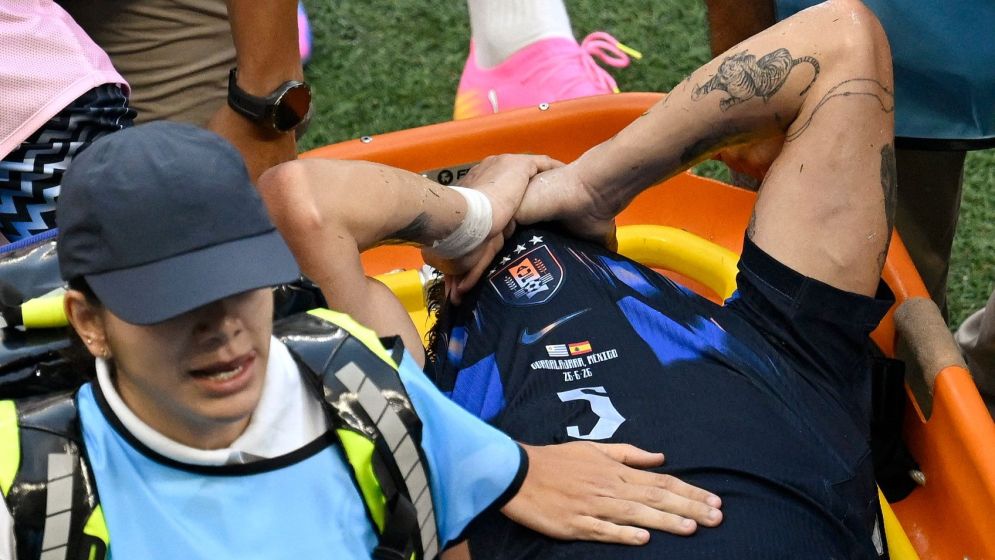 Man Utd reveal Ugarte knee injury in Uruguay WC defeat