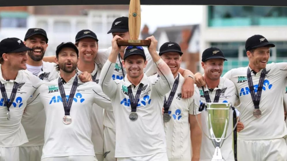 Latham hails 'old school' NZ after downing England