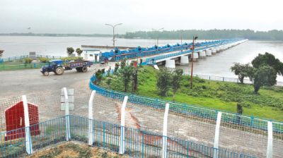 Teesta floods low-lying areas in Lalmonirhat