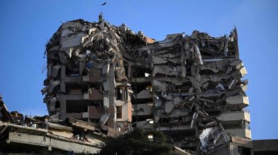 US reopens Venezuela port as earthquake deaths top 1,700