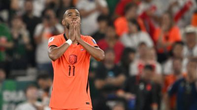 Dutch football chiefs condemn online racism