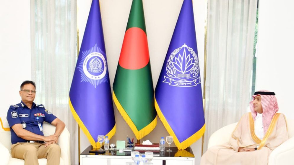 Saudi seeks strengthened mutual cooperation with Bangladesh Police
