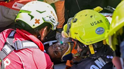 Rescuers dig out Venezuelan man eight days after quakes as death toll nears 2,300