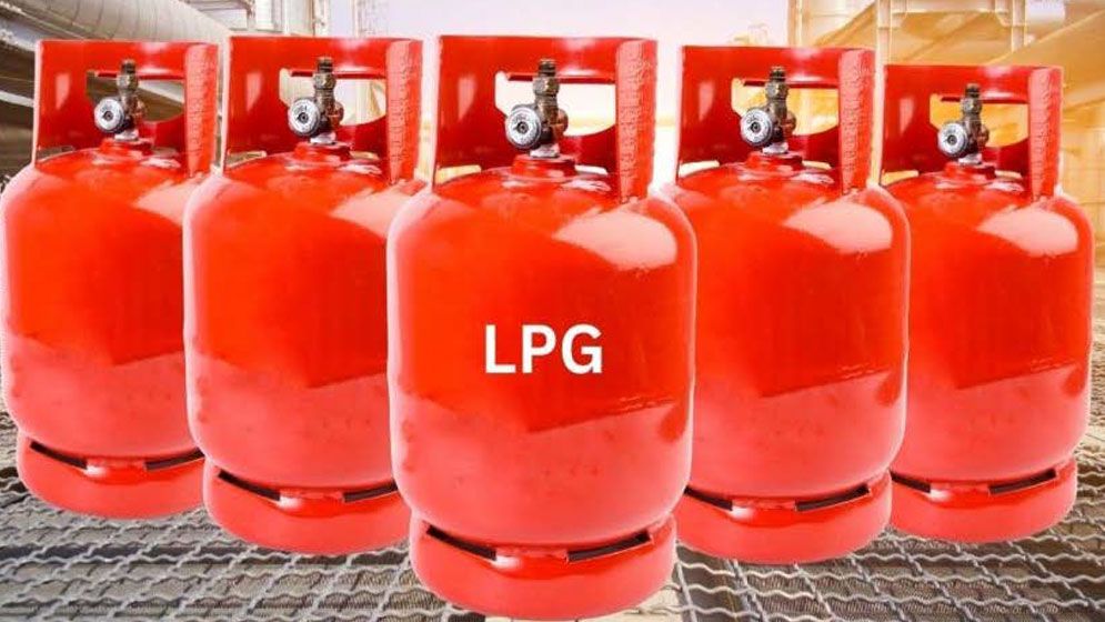12kg LPG cylinder price cut by Tk357