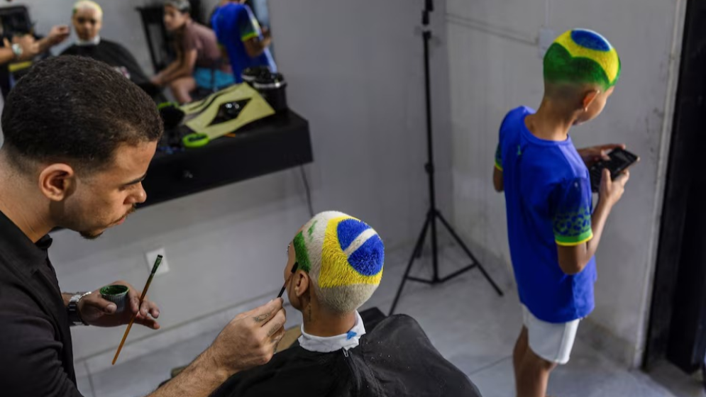 Barber shaves WC dreams into Brazilian fans' hair