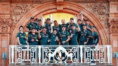 Australia dominate England to win T20 World Cup