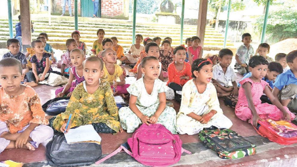 Unsafe school building leaves children without classrooms for two years