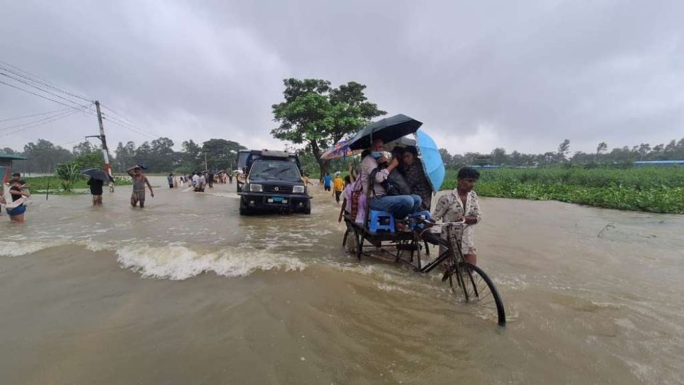 Flood situation worsens in southern Chattogram, three upazilas in crisis