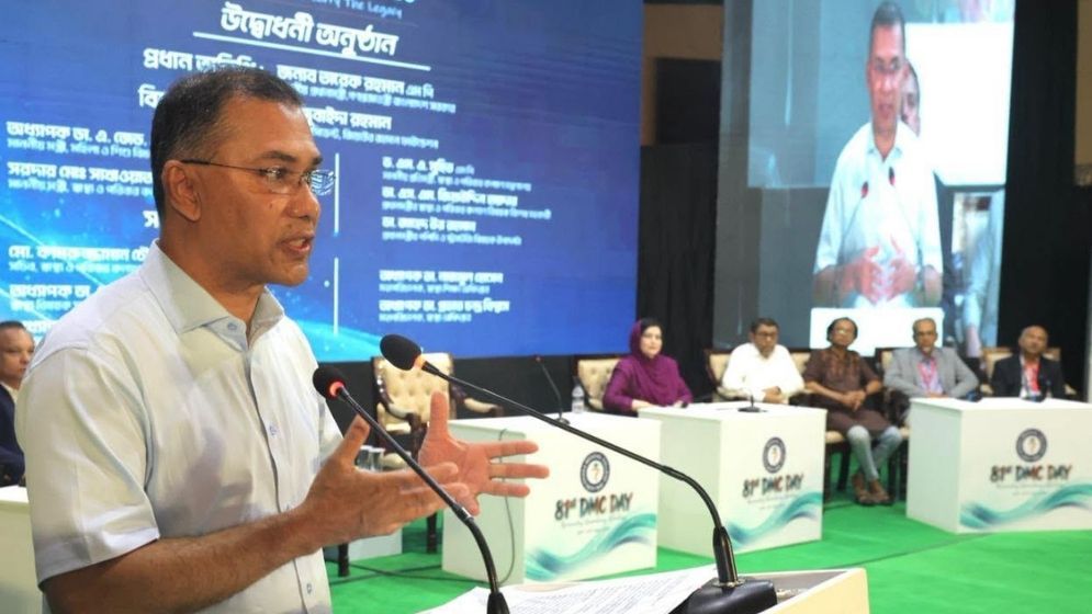 Govt working to strengthen district, upazila hospitals: PM