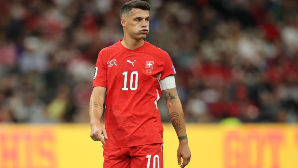 Xhaka tells Swiss fans to 'keep dreaming'