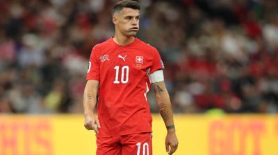 Xhaka tells Swiss fans to 'keep dreaming'