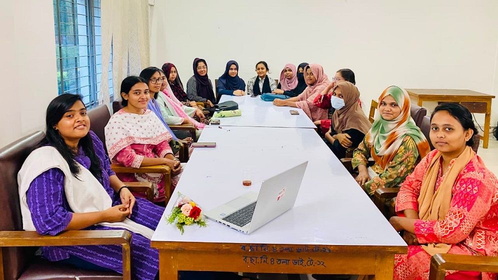 Career guidance seminar held at Eden Mohila College
