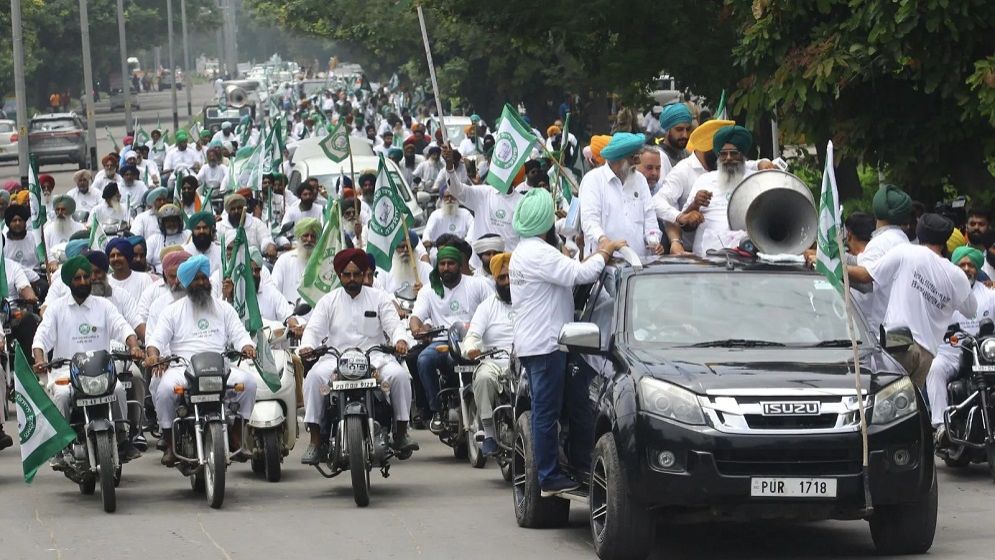 With 500 bikes and cars, Punjab farmers protest India-US trade deal