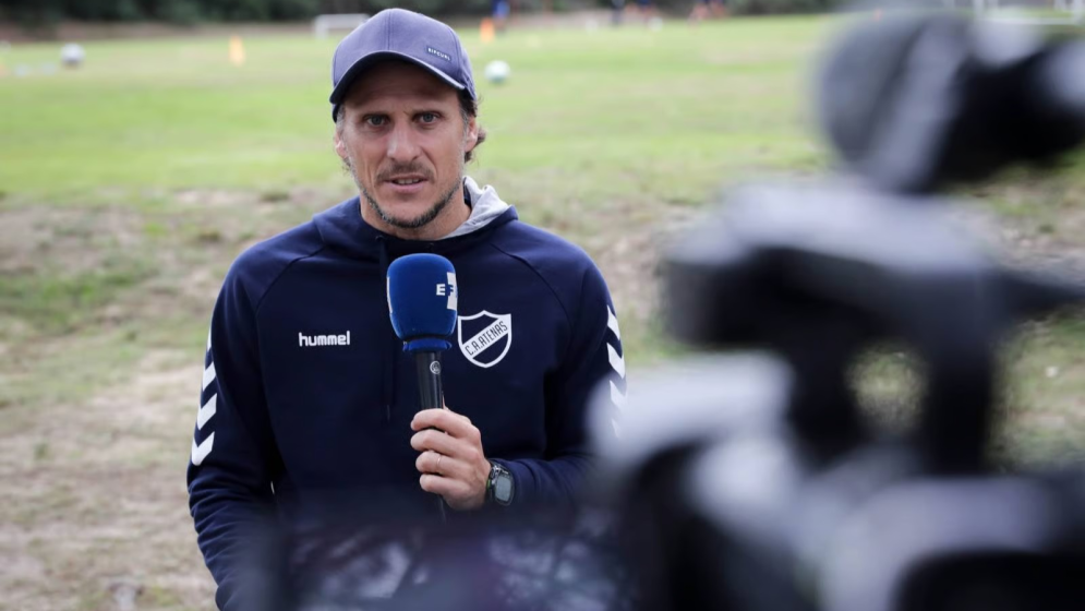 Forlan set to be named interim Uruguay coach