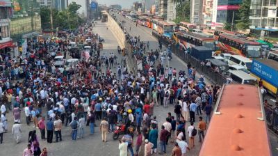 HSC students stage protests in six districts demanding Edu Minister’s resignation
