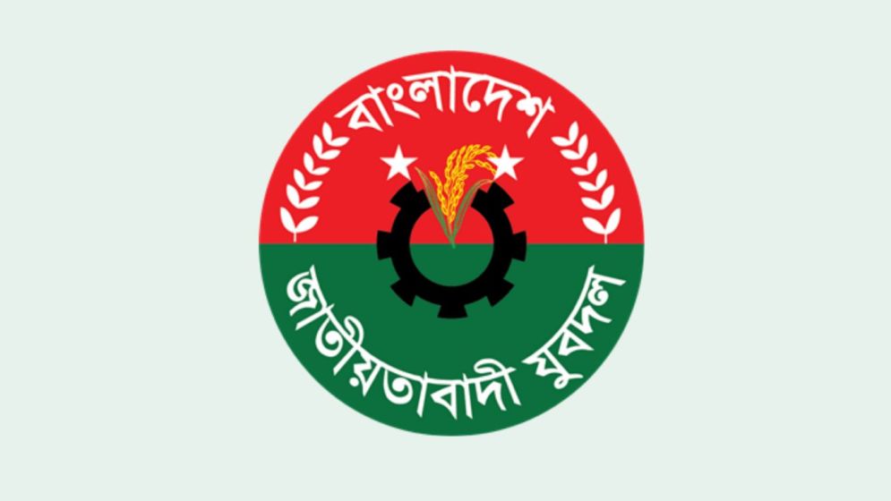Jubo Dal men torch murder suspect’s house in Jashore