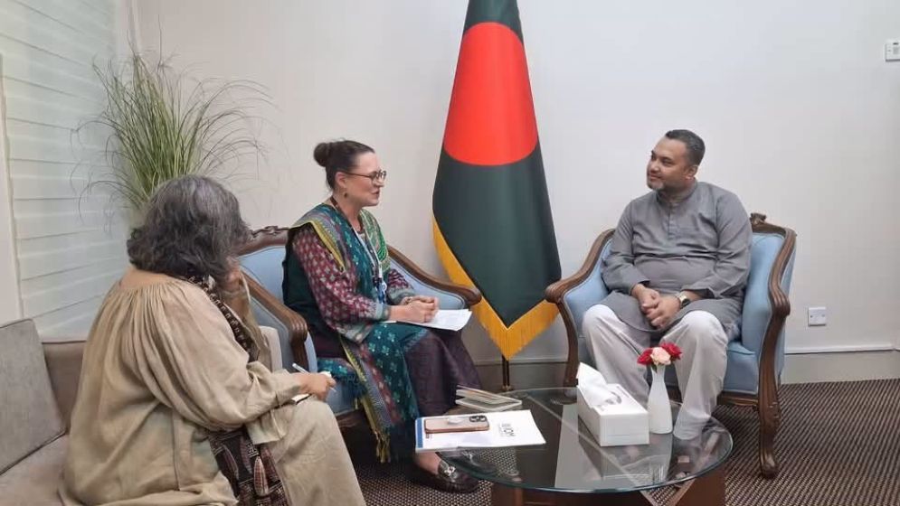 Mahdi Amin, IOM chief hold talks on safe migration, women’s overseas jobs