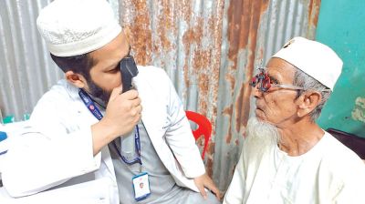 Bashundhara Eye Hospital provides free treatment to over 400 patients in Cumilla