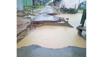Flood leaves 519km of roads, embankments damaged in Ctg