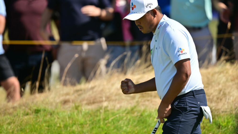 Kim leads British Open, Young charges into clubhouse lead