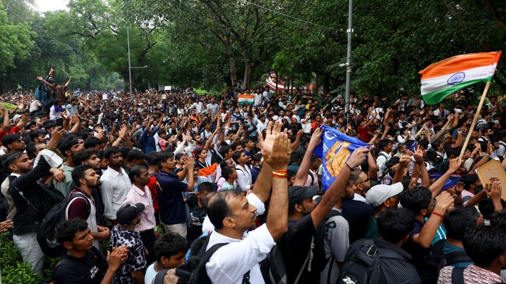 India youth group says protest to continue after Delhi clashes injure 180