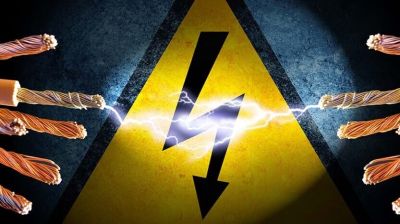 Three of a family electrocuted in Chapainawabganj