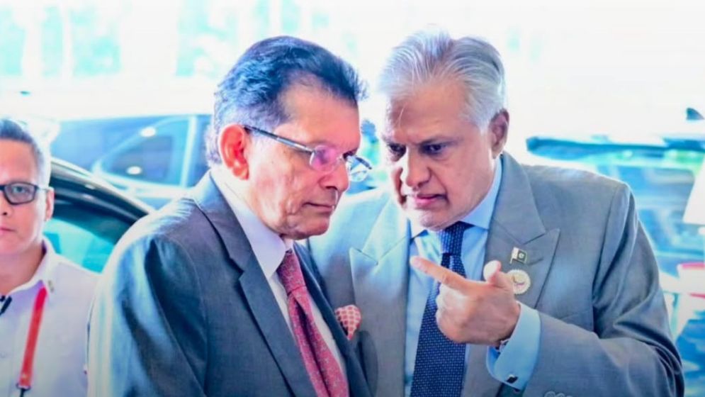 Pakistan, Bangladesh pledge stronger bilateral ties at ASEAN regional forum
