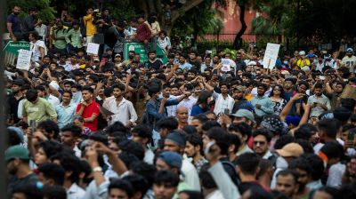 Fresh violence at Delhi youth protest demanding minister's resignation