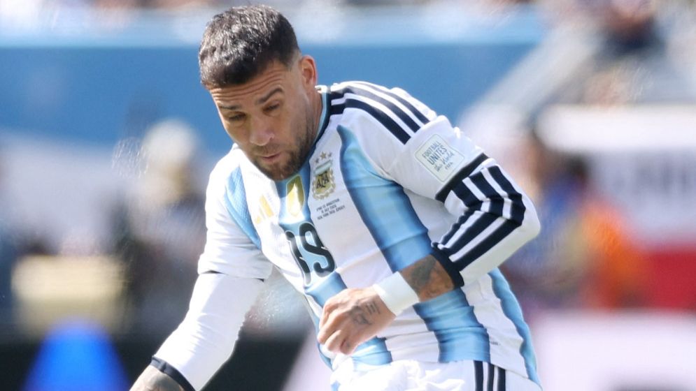 Otamendi retires from international football