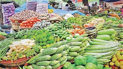 Heavy rain, floods push up vegetable prices in Lalmonirhat