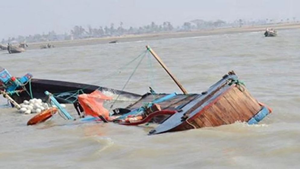 Six tourists rescued alive, one missing as boat capsizes in Sangu River