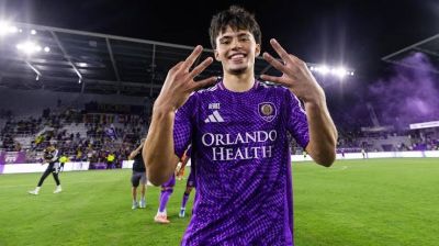 Orlando City sign defender Bernardo Rhein